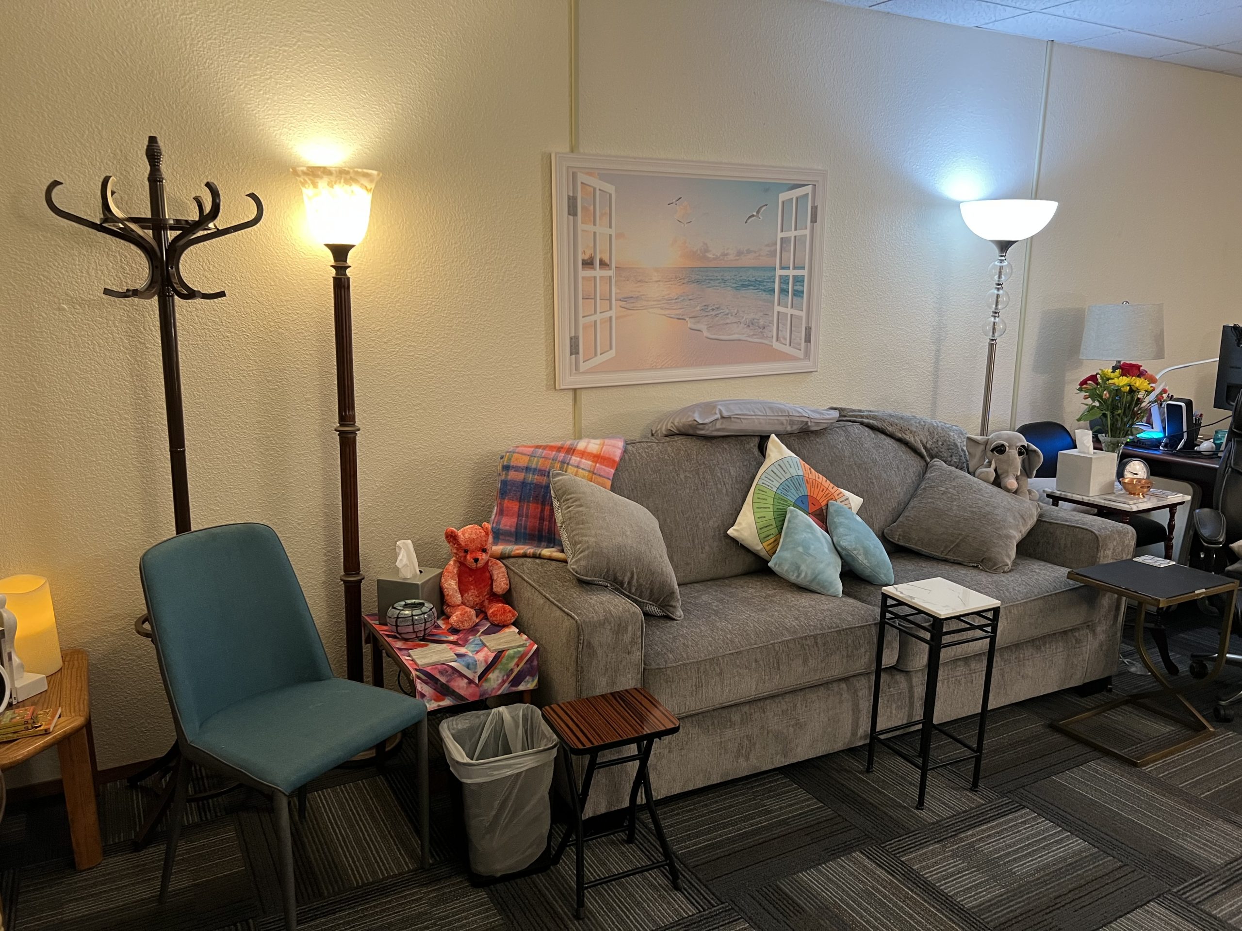 Entrance to the Middle Way School of Hypnotherapy in Sacramento, California